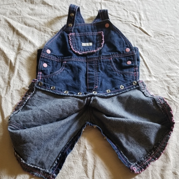 Vintage Baby girl Overalls🌼 - Picture 3 of 8
